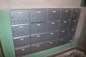 Nové poštové schránky na svojom mieste