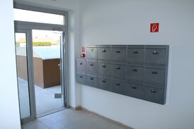 poštové schránky V panelákové veľké