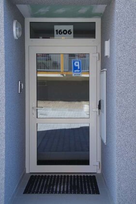 Hliníkové dvere exterierové